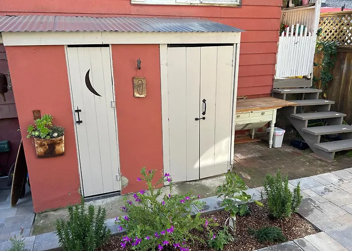 Big Red Lodge Cottage